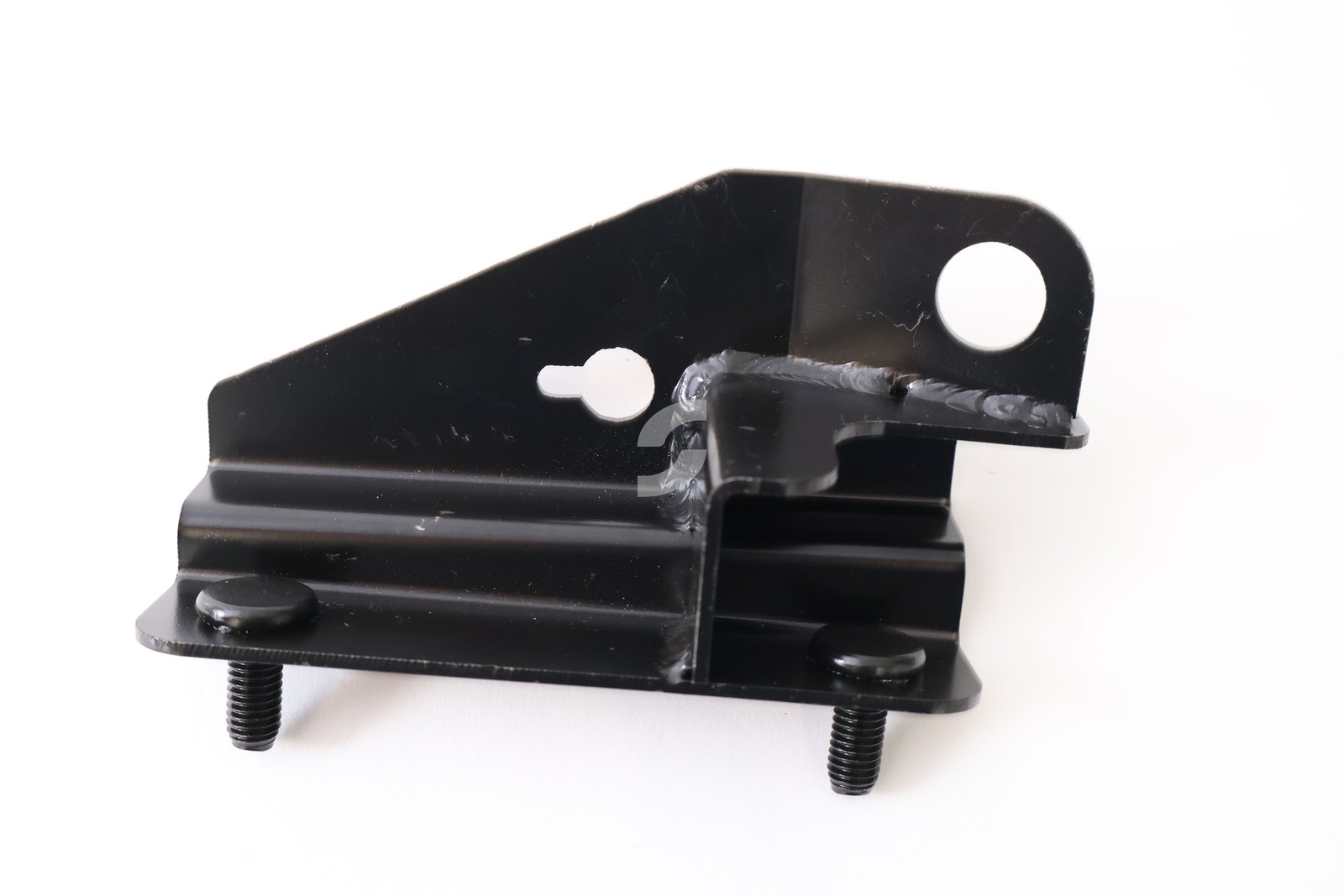 FE-83558300 LH REAR FASTENER BRACKET  Ferrari NEW