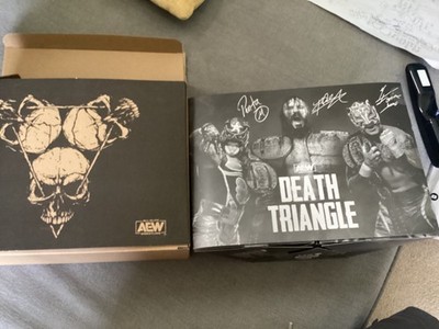 AEW Death Triangle 3-Pack Jazwares Vault 1/3000 PAC Rey Fenix penta figures wwe