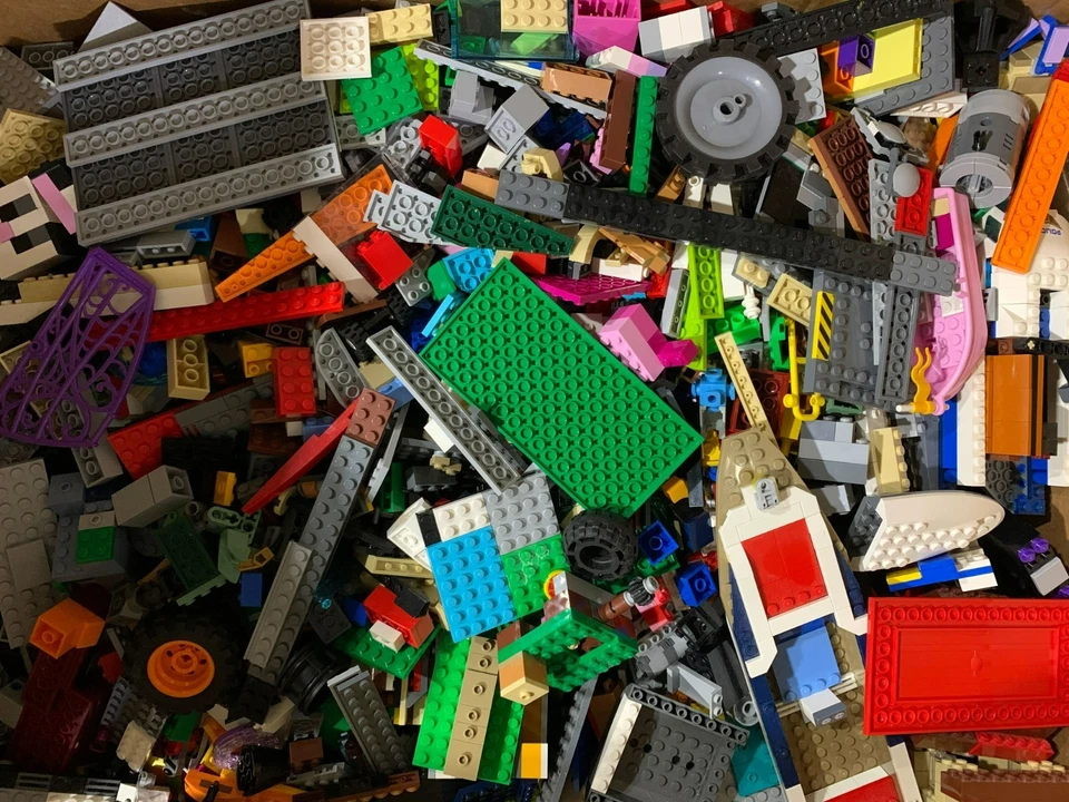 LEGO 5 libras (lbs) a granel de ladrillos genuinos surtidos, piezas y piezas Foto 2 de 4