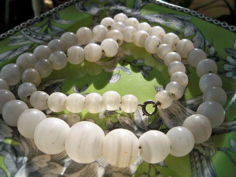 Vintage Victorian necklace art nouveau silver CHAIN long stone banded white bead