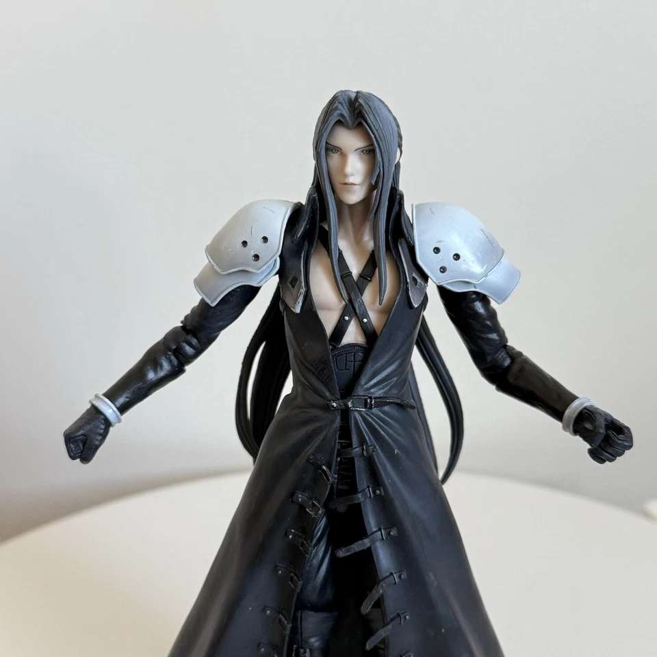 Figura de acción Final Fantasy Sephiroth con espada - Square Enix 2005 Foto 2 de 4