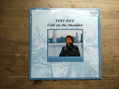 Tony Rice Cold on The Shoulder Excellent Vinyl LP Record Album Rounder 0183 (D1)
