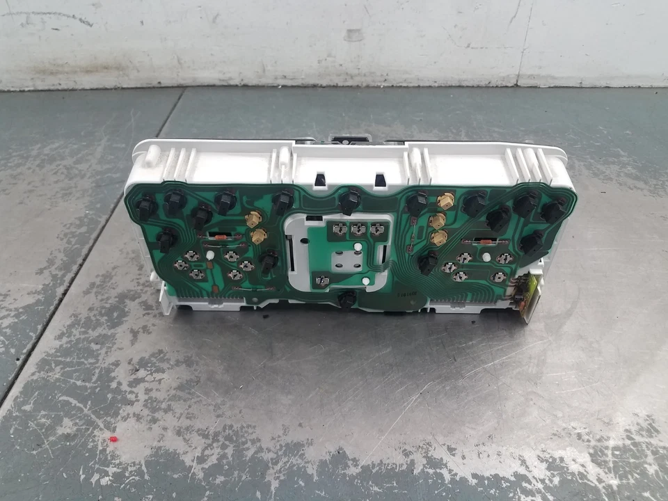 2002 Grand Marquis / Crown Vic Victoria Gauge Cluster  #0557 M4 - Image 4 of 4