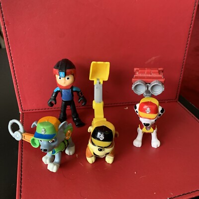 Paw Patrol Sea Patrol Lifeguard Pups Action Pack Set Rare UK