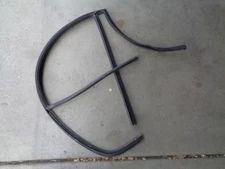 2003 BMW E46 330xi DOOR WINDOW GLASS RUN CHANNEL RUBBER SEAL REAR DRIVER OEM