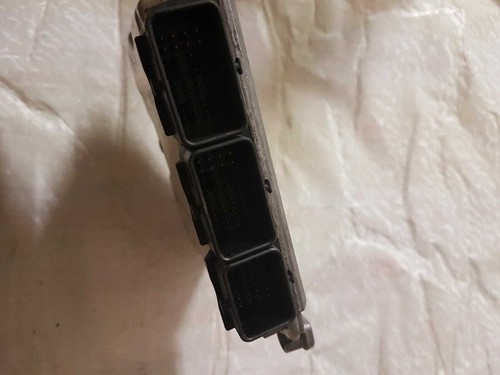 Renault Laguna Motorsteuergerät Steuergerät 0281010297 8200048297