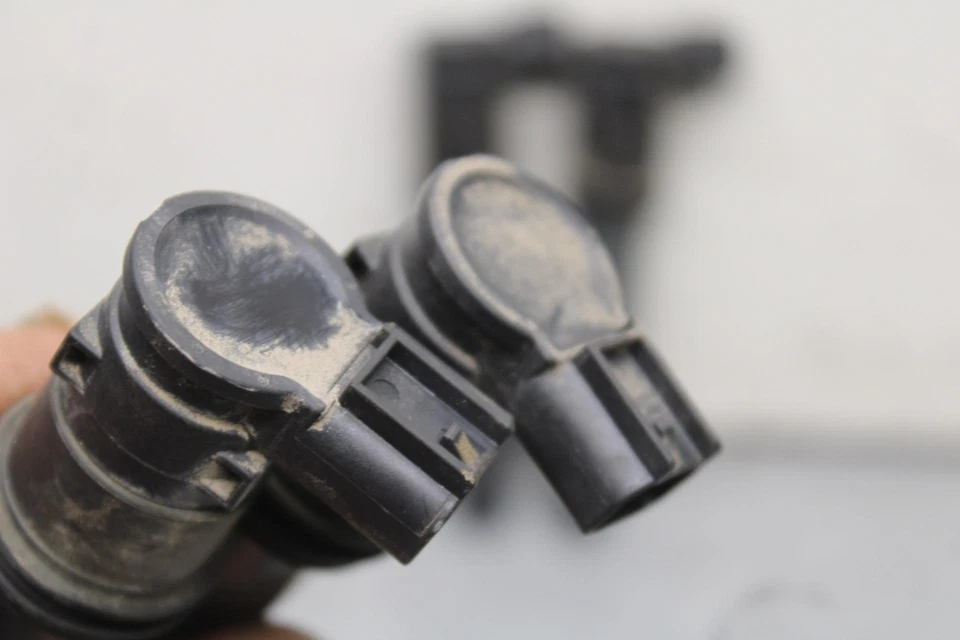 09-16 SUZUKI GSXR1000 BOBINAS DE ENCENDIDO BOBINA BUJÍA TAPAS 33410-47H00 BB642 Foto 3 de 4