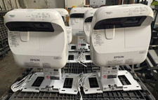 QTY 5 Epson Bright Link Pro 1430Wi Projector w/ Cables  Setting Plate ELPMB43