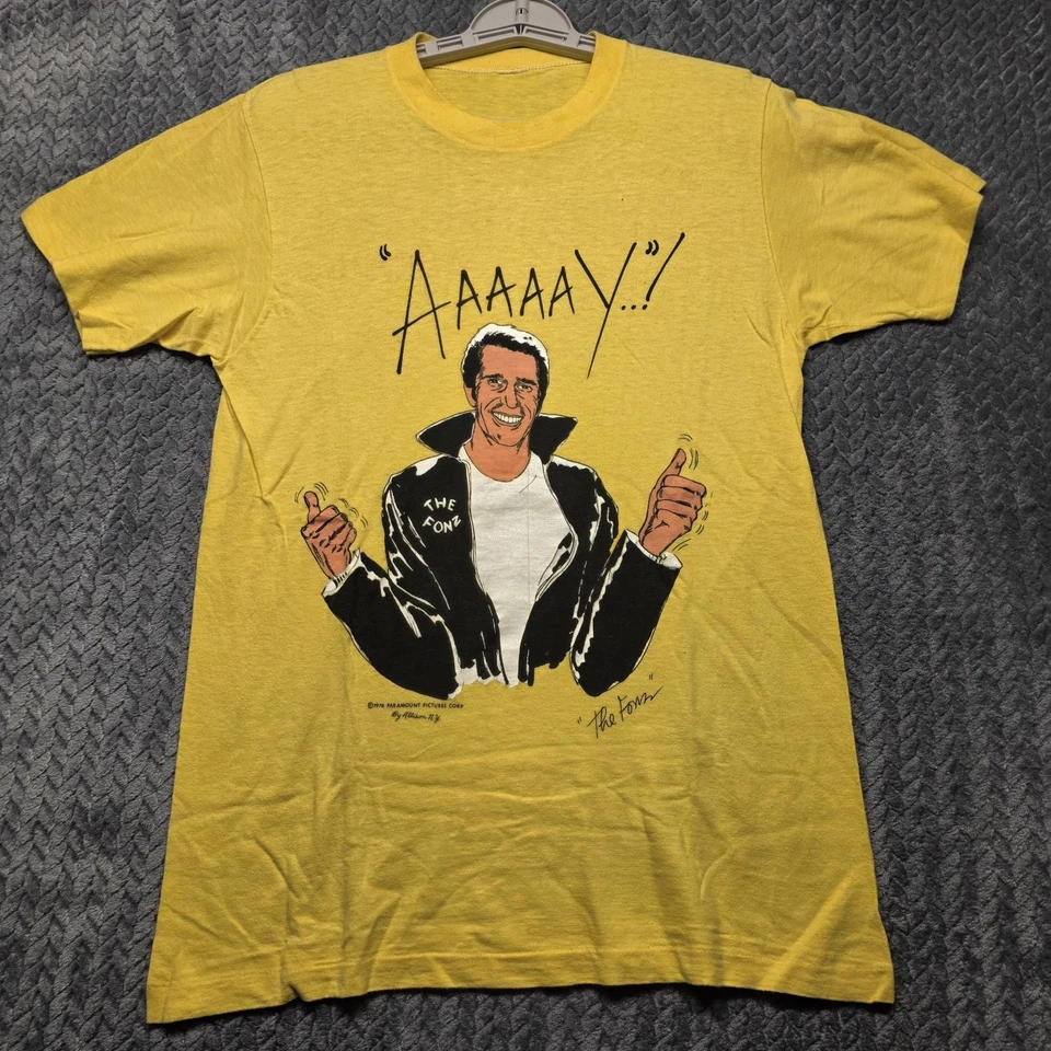 Camiseta De Colección Happy Days Fonzie "AAAAAY" Para Hombre *S/M* Amarilla Puntada Única 1976 TV Foto 2 de 4