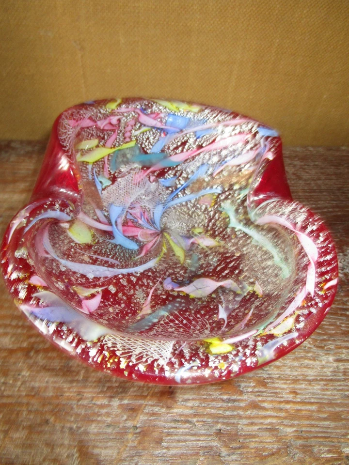 Joli vide poche cendrier en verre de Murano - Photo 4/4