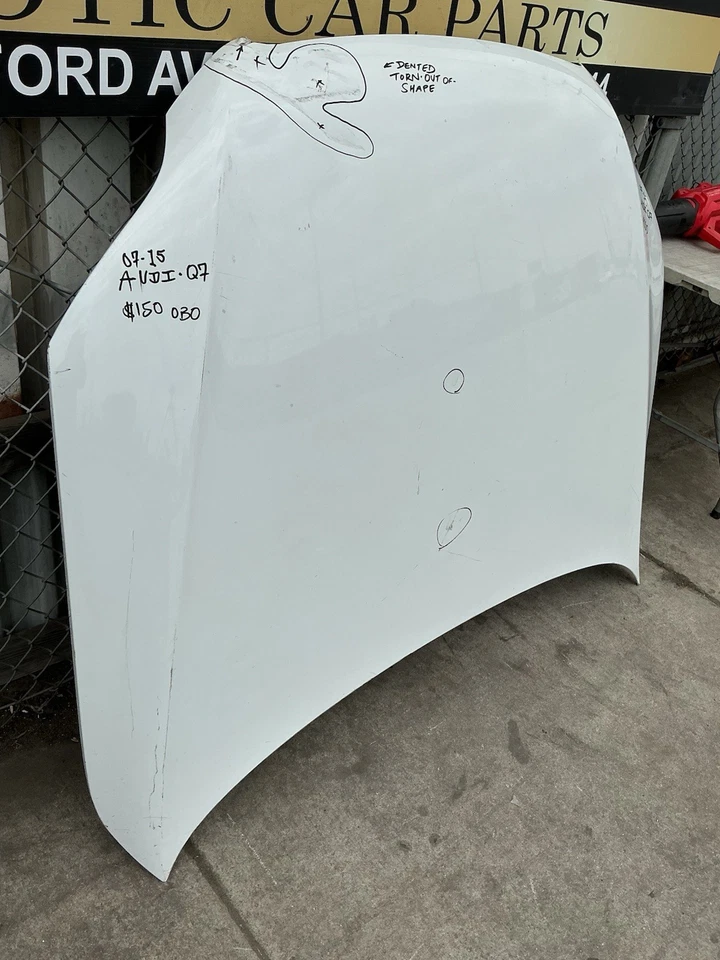 2007 2008 2009 2010 2011 2012 2013 2014 2015 Audi Q7 Hood Used Oem  - Image 2 of 4