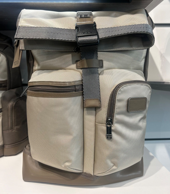 TUMI サイプレス ロールトップ バックパック NEW Tumi Cypress Roll Top 19.0” Ballistic Nylon Laptop Backpack