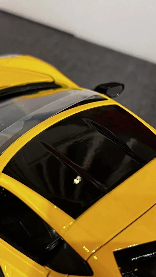 Литая модель автомобиля 2020 Chevrolet Corvette Stingray Coupe MAISTO масштаб 1:18 - Изображение 3 из 4