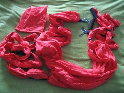 Arial Akrobatictuch rot 2 Stück vorhanden  Haupt Tuch + 2 Einzelzüge