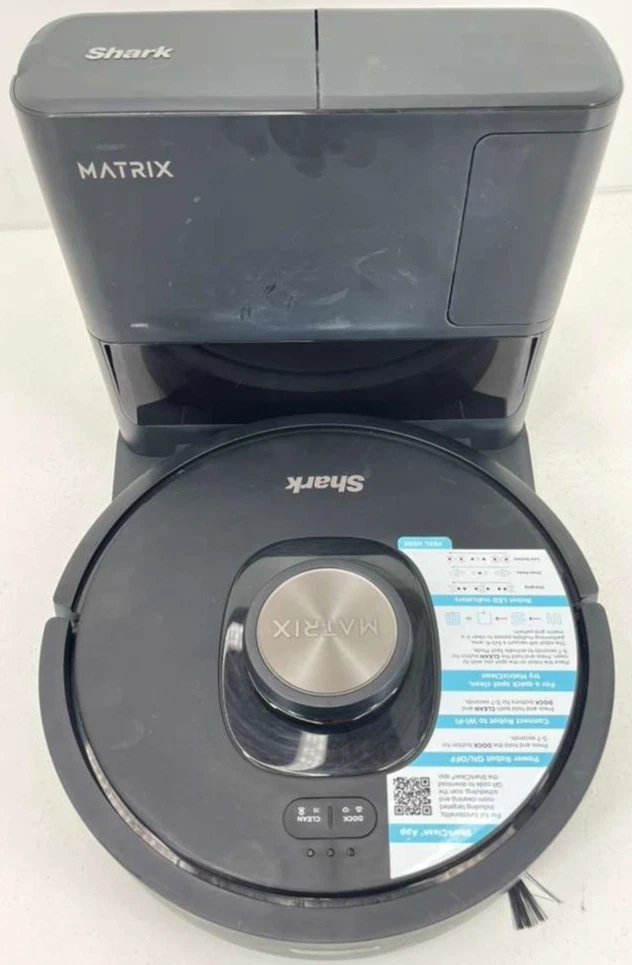Shark Matrix Self-Emptying Robot Vacuum With 30 Day Dock - Black