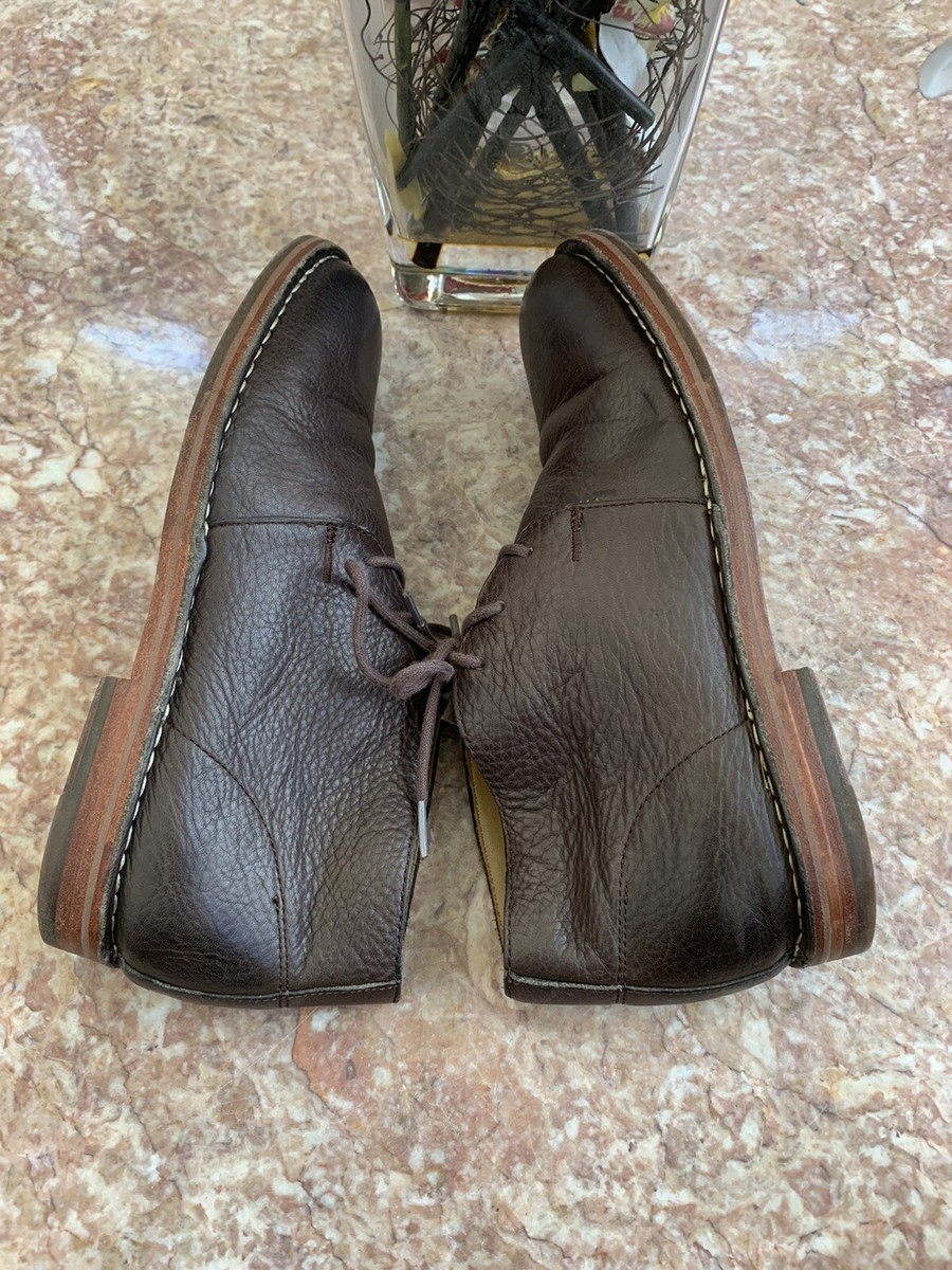 Cole Haan Men display picture 2