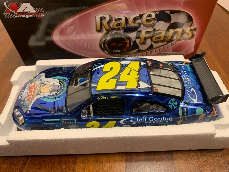 2009 JEFF GORDON FOUNDATION #24 SPEED RACER COLOR CHROME Race Fans Only#169/475~ - Image 2 of 4