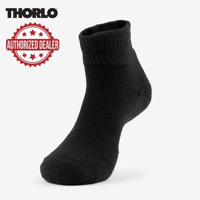 1 PAIR: THORLO MAXIMUM CUSHION ''ANKLE'' TENNIS SOCKS (BLACK) SIZE LARGE. #TMX13
