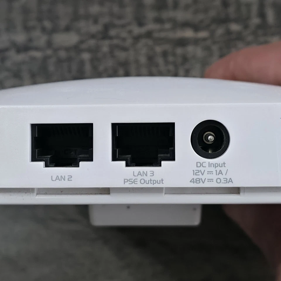 EnGenius Cloud Managed ECW115 2x2 802.11 - Image 2 of 4