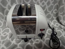 Dualit Toaster 2-Slice W/ Removable Crumb Tray In Chrome / White 20157