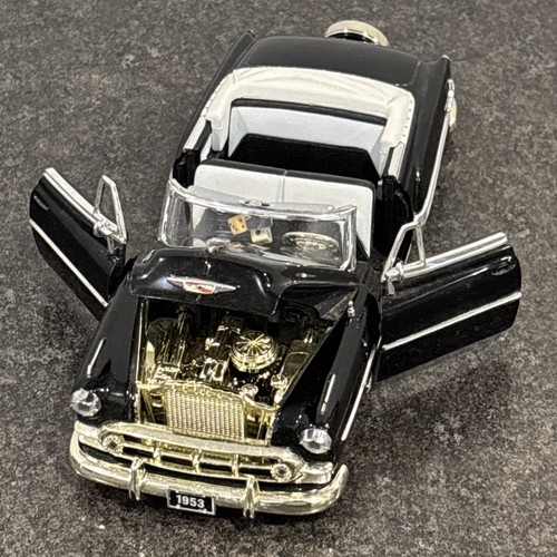 JADA STREET LOW 1953 CHEVY BEL AIR 1:24 JET BLACK CONVERTIBLE w/HANGING DICEš„ - Picture 9 of 24
