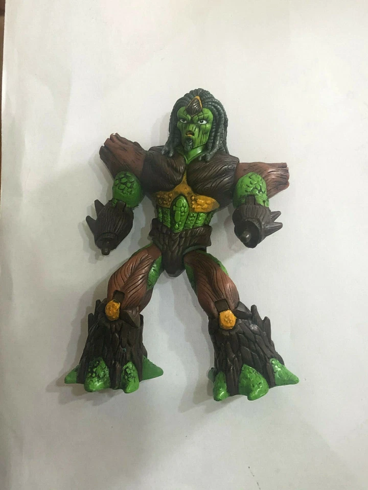 GRANDE FIGURINE LUCAS FOREST LORD GORMITI LE PEUPLE DE LA FORET MARATHON 4 - Photo 1/1