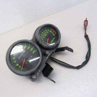 Kawasaki GPZ 1100 KZT10B EZ:85 Instrumente Tacho Drehzahlmesser Cockpit 24331