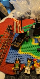 LEGO set 6270 Forbidden Island VINTAGE PIRATE 100% complete w/ instructions