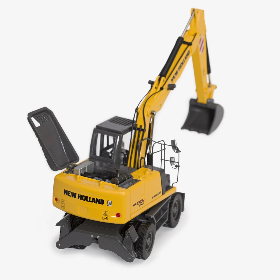 MOTORART, Wheeled excavator NEW HOLLAND WE 170B PRO, 1/50, MOT13787 - Image 3 of 4