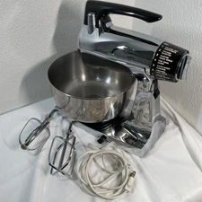 VINTAGE Chrome Sunbeam Mixmaster 12 Speed Stand Mixer w/ Bowl & Beaters, Works!