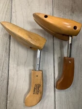 Vintage Shoe Keepers No. 4 Rochester Shoe Tree Co. Molded Shoe Stretcher