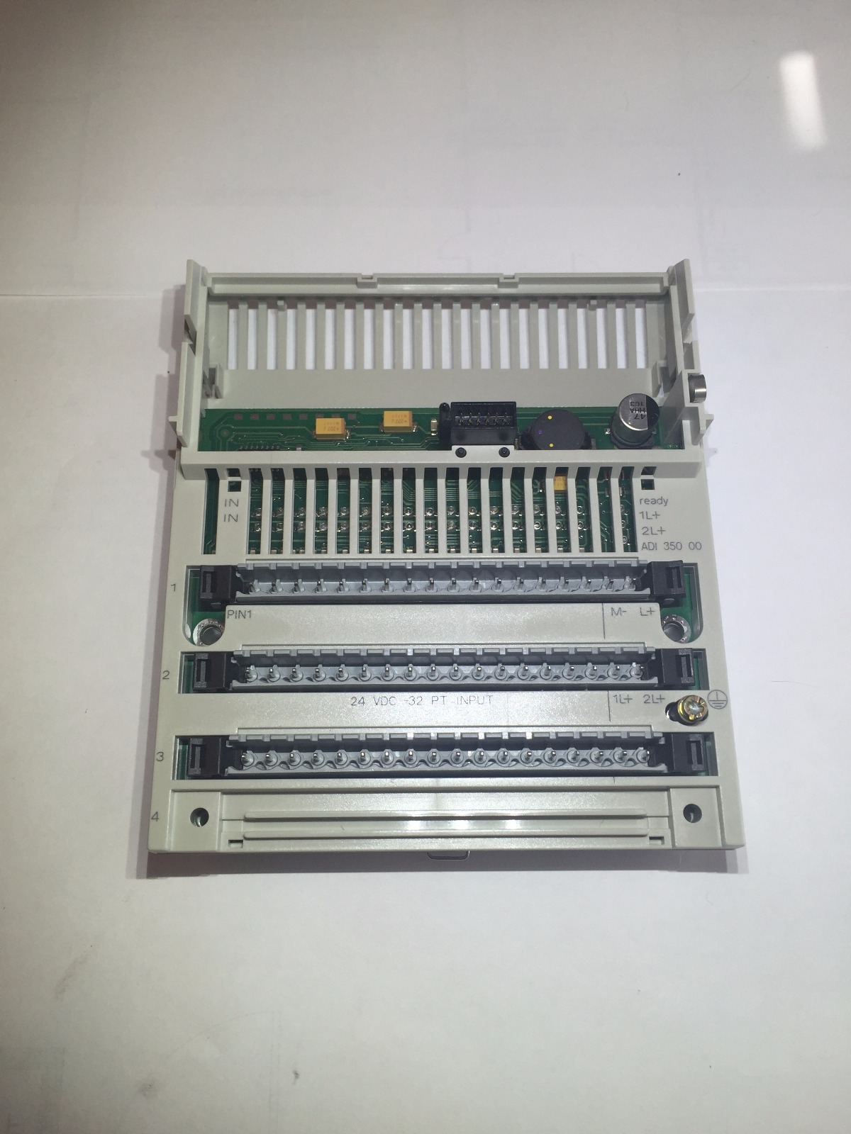 Module Terminal PLC Schneider 170ADI35000 - Neuf En Boîte, Pour Automates Industriels