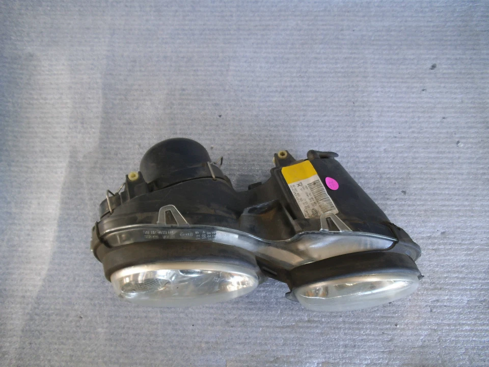 Faro de xenón Hella lado pasajero Jaguar X-Type 1DL238006 Foto 2 de 3