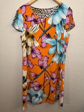 Womans Dress Reversible Floral-Animal Print  Siz e Large