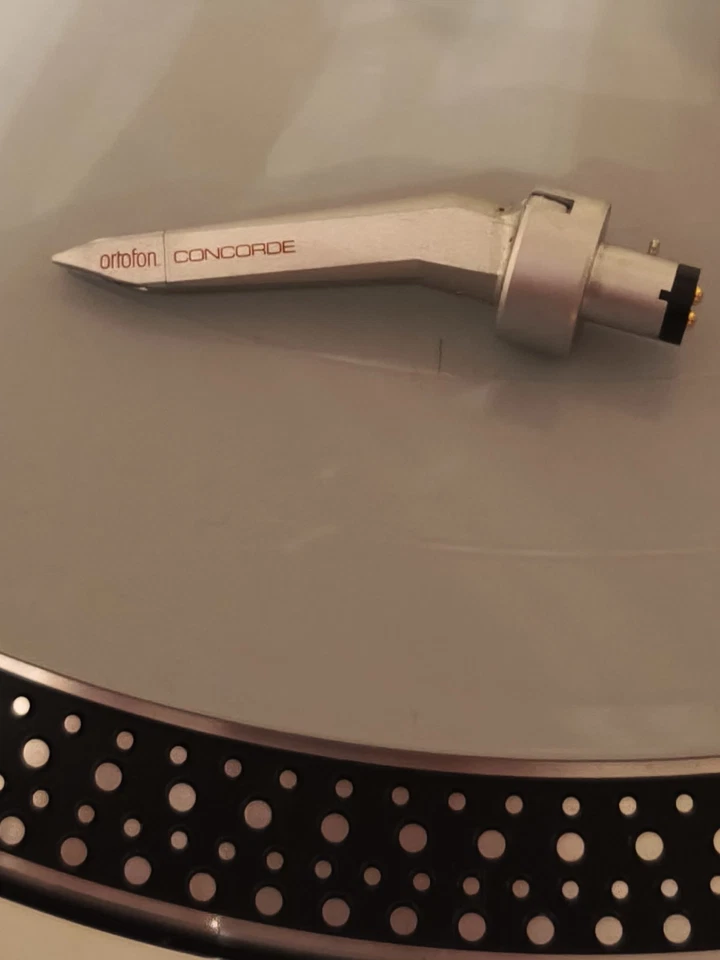 Reloop RP 1000 Plattenspieler Chrome LTD - Bild 4 von 4