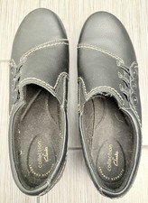 Clarks Ashland Effie Black Leather Slip-On Loafers Size 8 Comfort