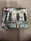 LEGO Star Wars: Ahsoka Tano's Duel On Peridea (75385) New Sealed