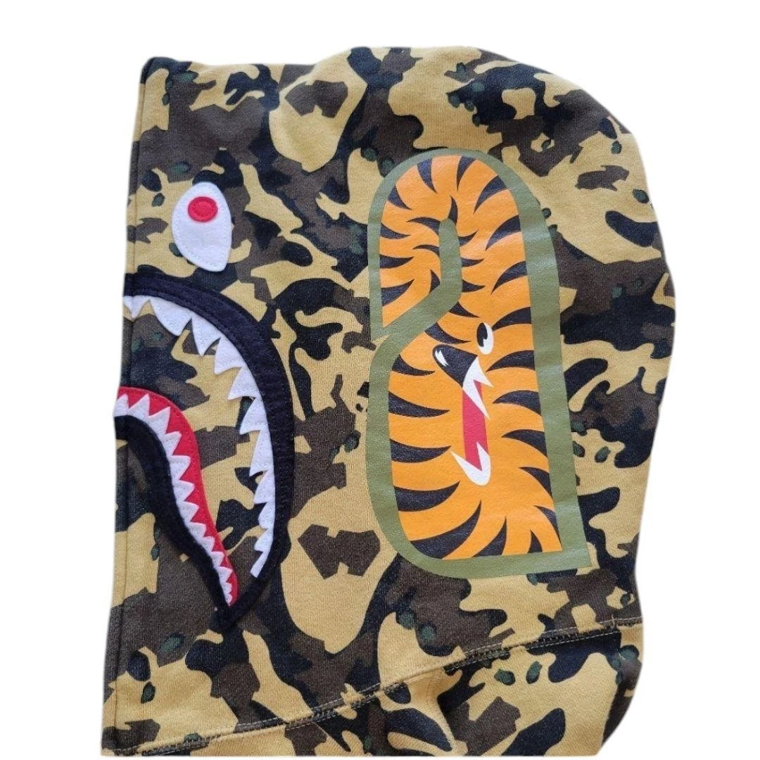 A BATHING APE (BAPE) Felpa con cappuccio uomo Bape Shark JP taglia L mimetica da dessert usata in ottime condizioni