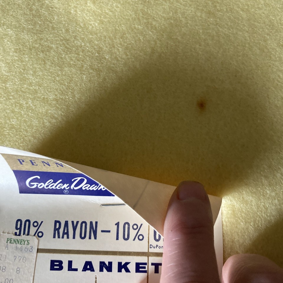 Vntg Golden Dawn Blanket Yellow 90 Rayon Satin Trim Edge Twin Penney's