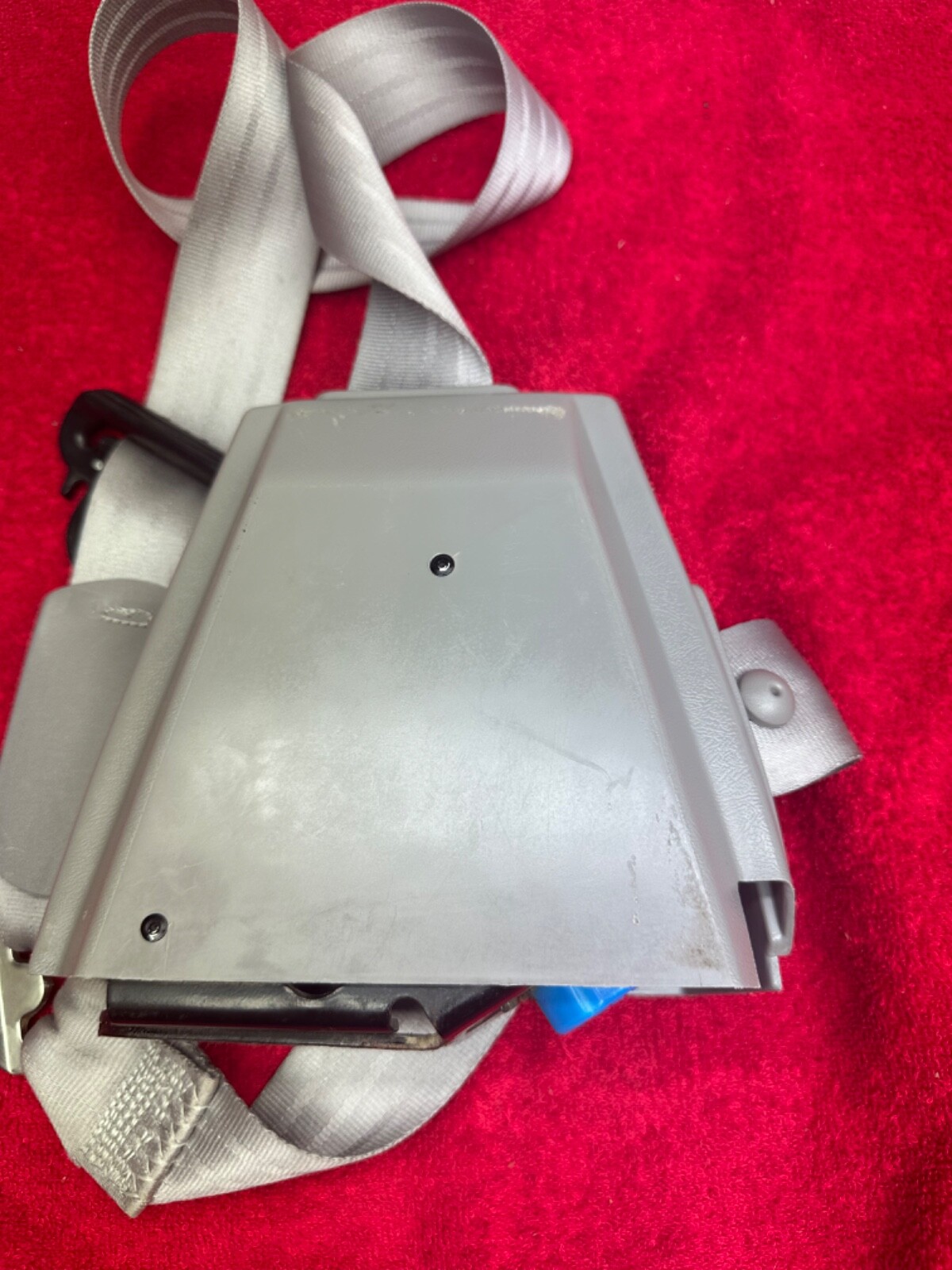 8898 Chevrolet GMC Silverado OBS EXT CAB RIGHT RF Seat Belt Retractor