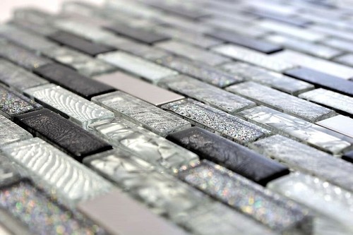 Crystal Tile Mosaic Glass and Stainless Paper Sparkling Transparent Effect - Picture 2 of 7
