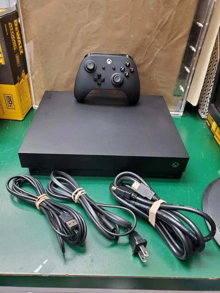 Microsoft XBOX One X 1TB Game System - Model 1787 - Black (E10017265)