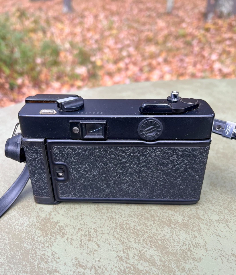 Lote de cámaras vintage - Flash Konica C35 EF / KAKO 818 / CANON Canonet QL17 G-III Foto 4 de 4