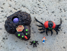 Mighty Max Trapped by Arachnoid Doom Zones 1992 Bluebird Playset