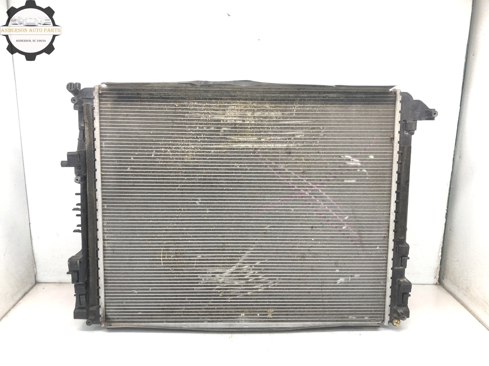 2017-2024 MASERATI LEVANTE AWD 3.0L V6 RADIATOR COOLING FAN ASSEMBLY OEM