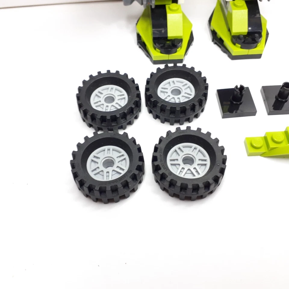 LEGO Creator 31007 Power Mech, photo 2 of 5