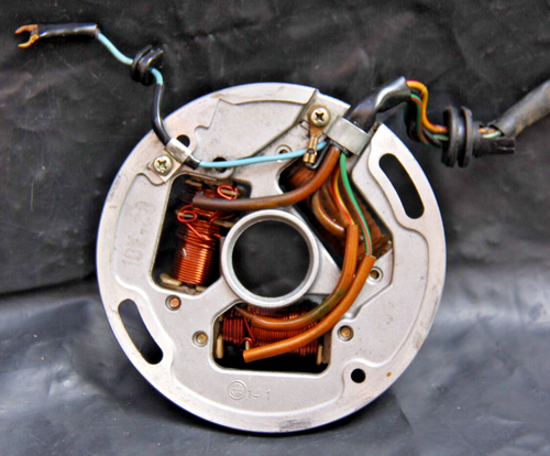 ESTATOR 33G-85510-20 33G8551020 YAMAHA 125DTLC TIPO 10V 1983 - Imagen 4 de 5