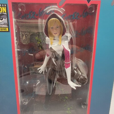 Marvel Gallery Spider-Gwen Comic Con Exclusive PVC Figure Statue