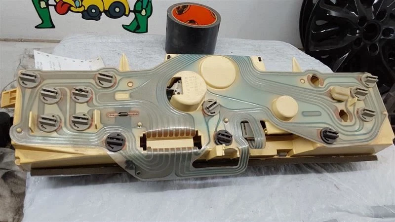 1989 Cadillac Deville velocímetro painel de instrumentos - Imagem 4 de 4