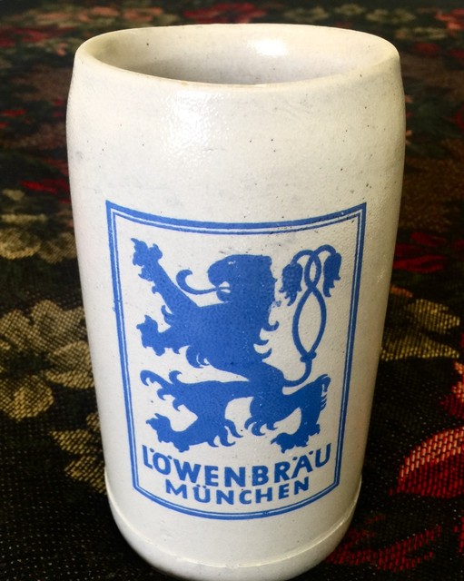 Vintage Large 1 Litre Lowenbrau Munchen German Beer Stein Salt Glazed